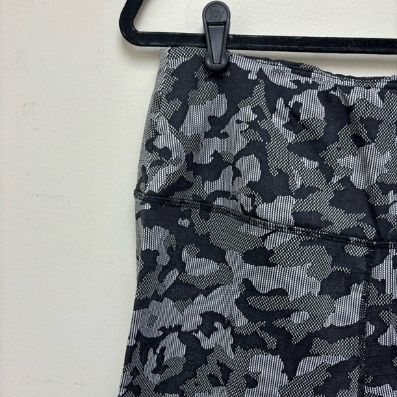 Spyder Active Camo Jacquard Leggings - Picture 2 of 9